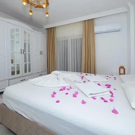 Sunrise Apartment